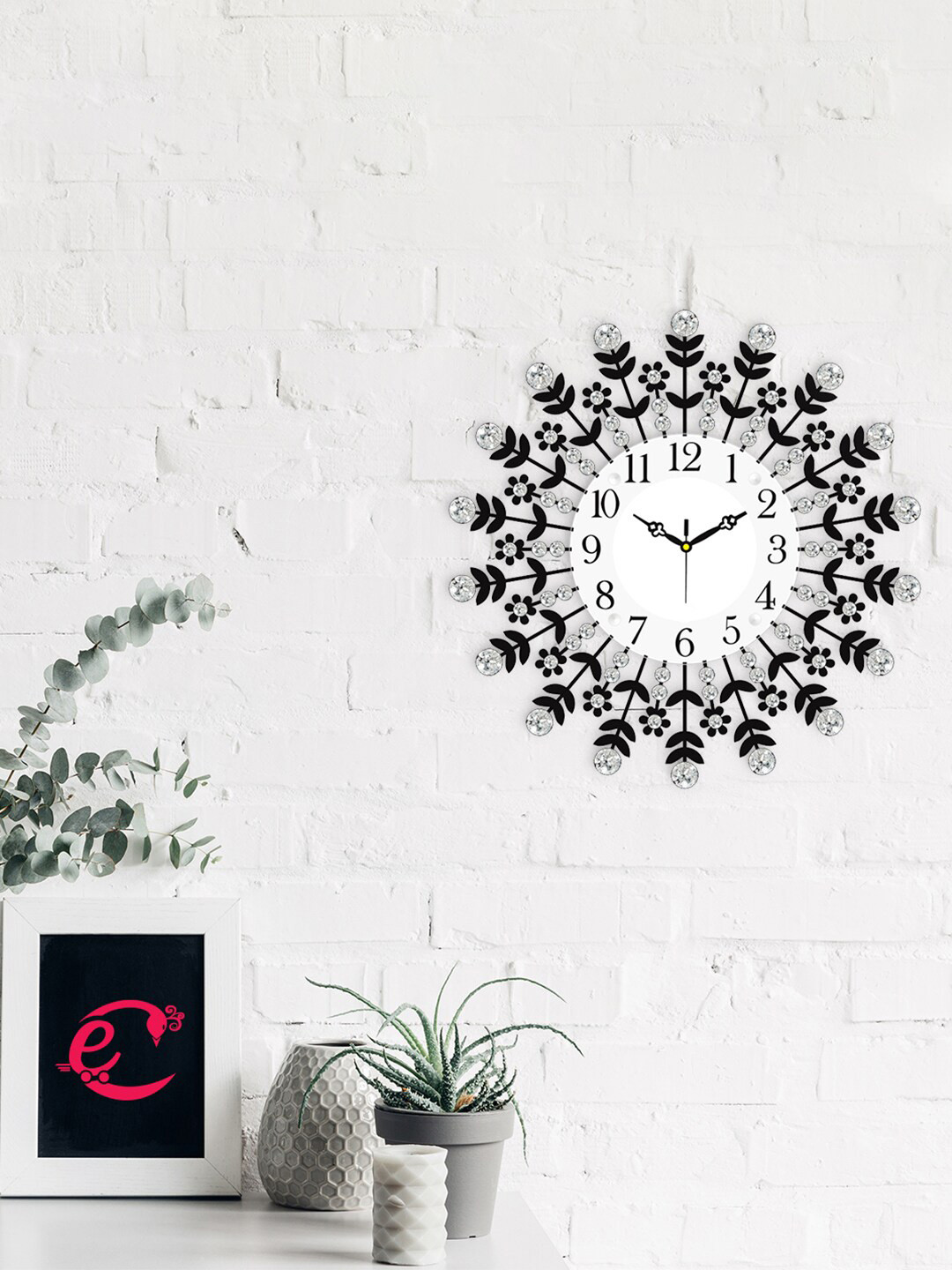 

eCraftIndia Black & White Embellished Contemporary Stone Series Wall Clock