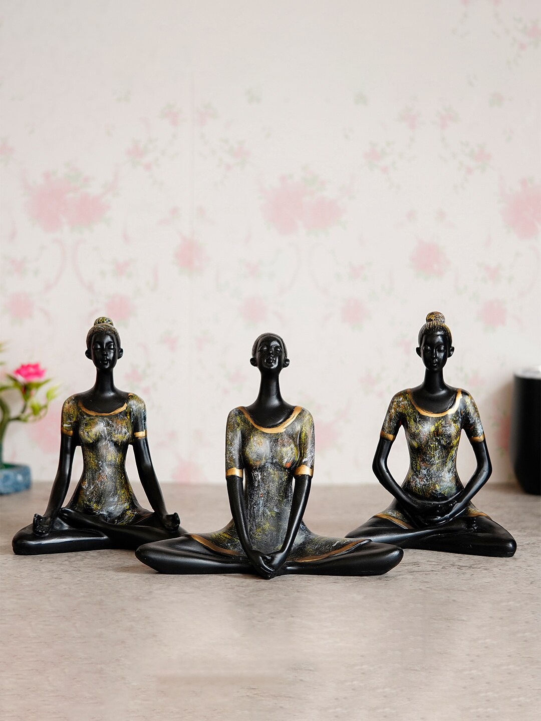 

eCraftIndia Set Of 3 Grey Handcrafted Decorative Polyresin Showpiece
