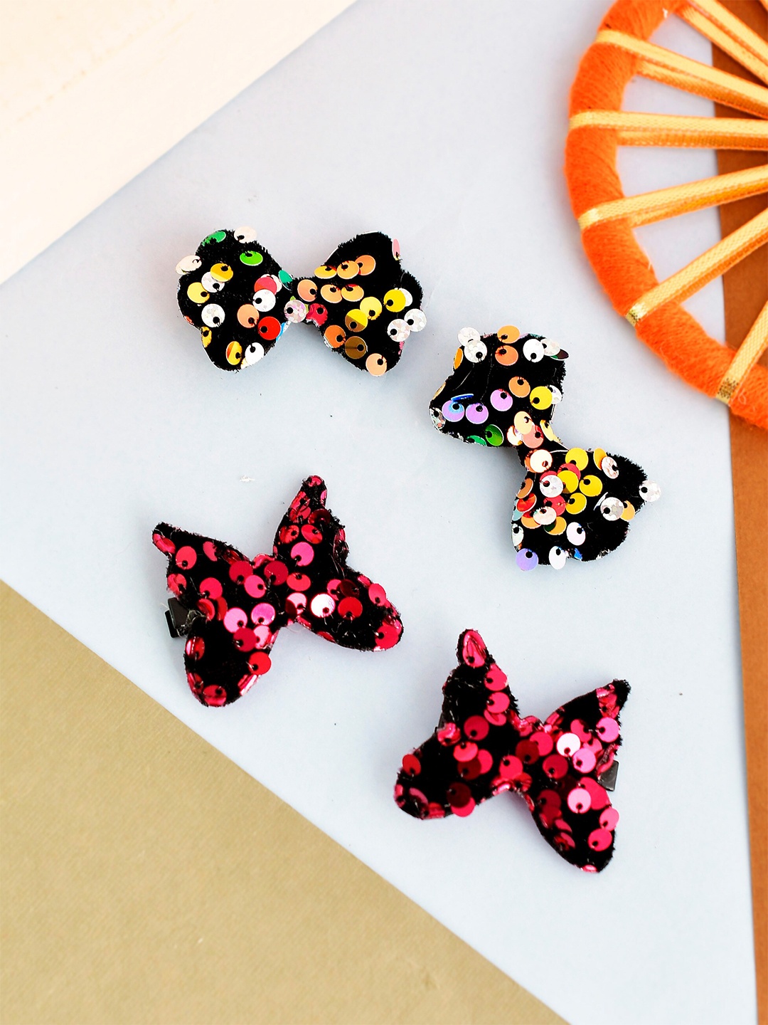 

Silvermerc Designs Girls Black & Pink Set of 4 Fur Alligator Hair Clip