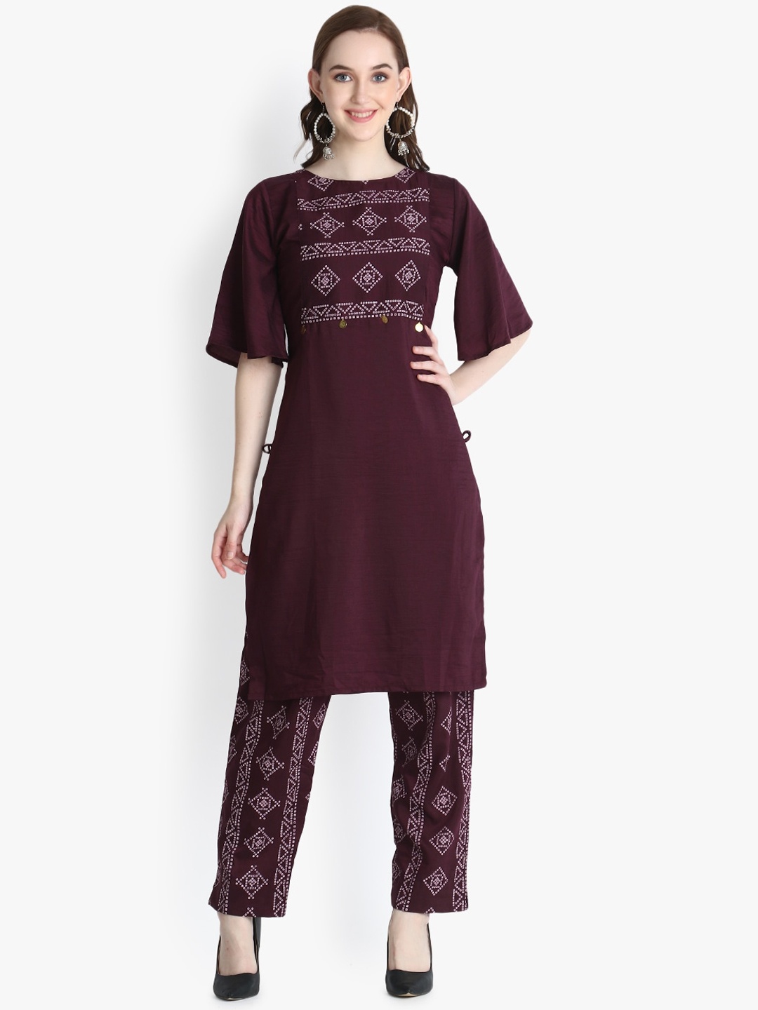 

OM SAI LATEST CREATION Women Violet Flared Sleeves Thread Work Kurta