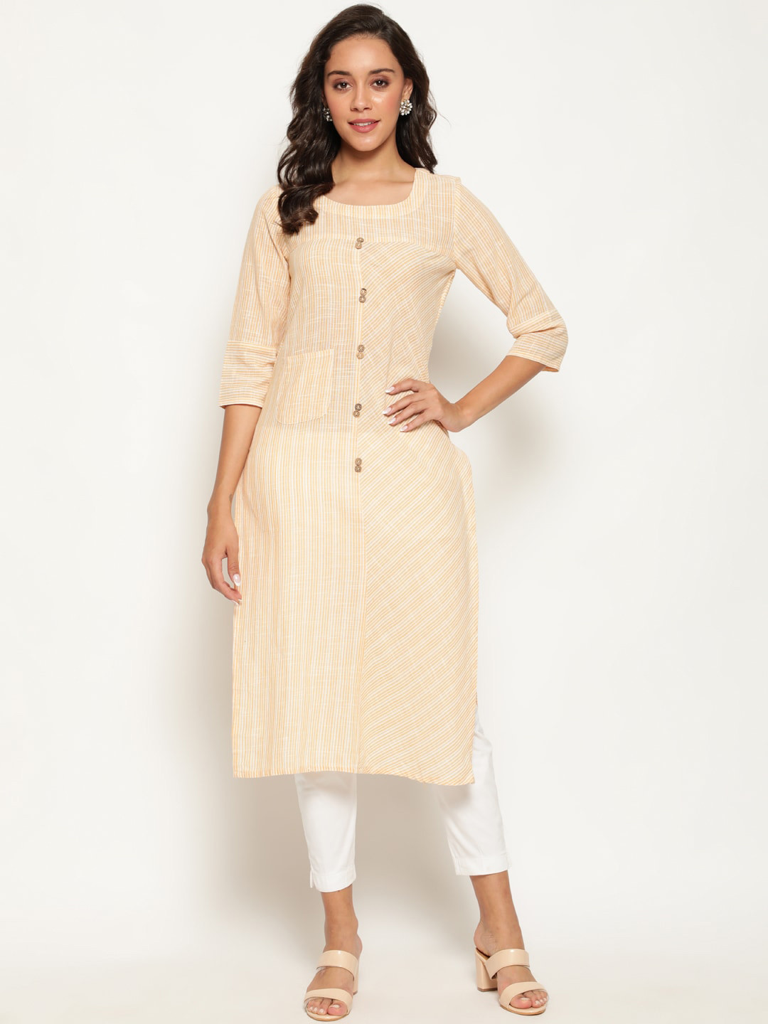 

antaran Women Beige Striped Kurta