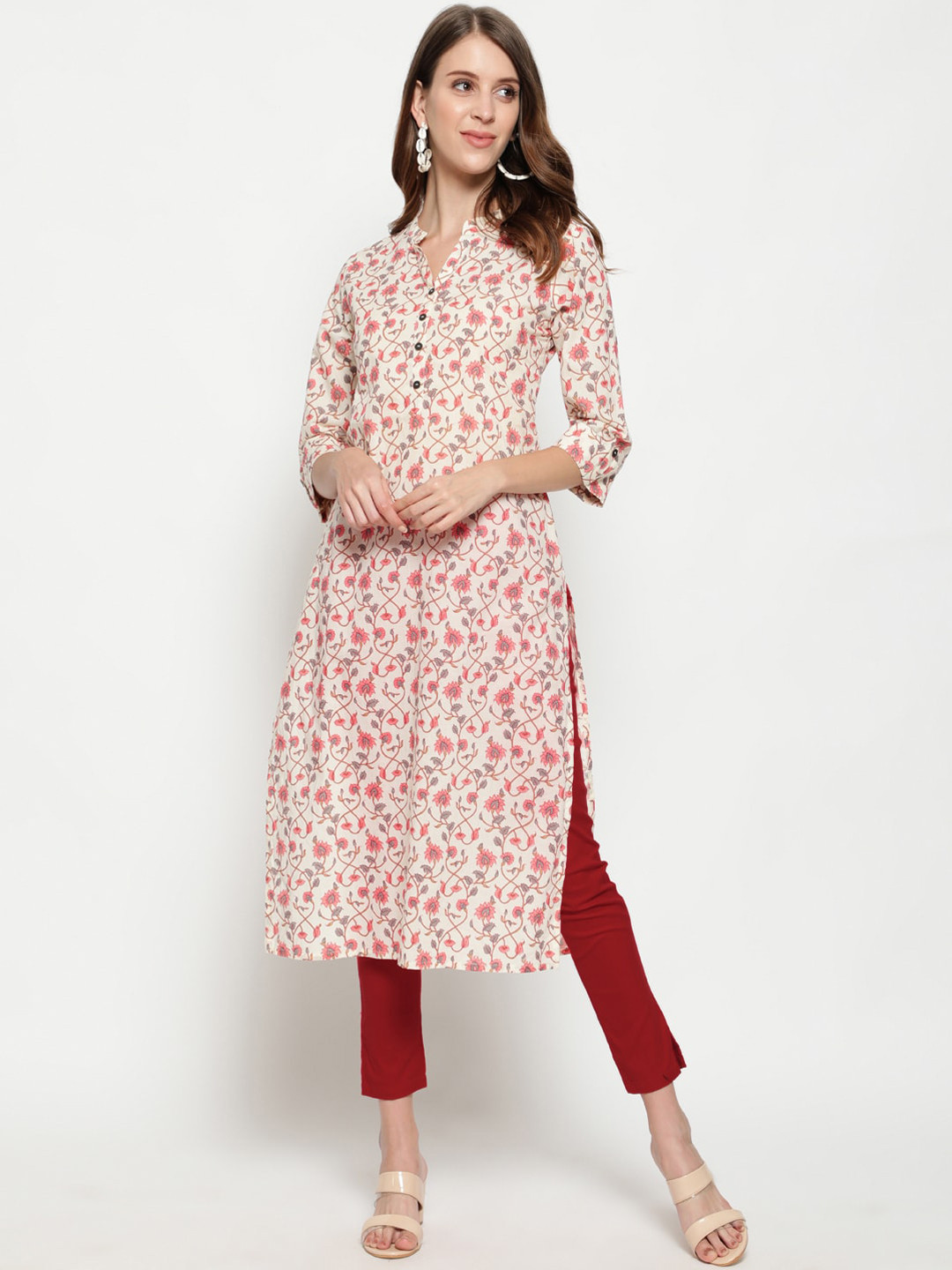 

antaran Women Cream & Peach Coloured Floral Printed Kurta
