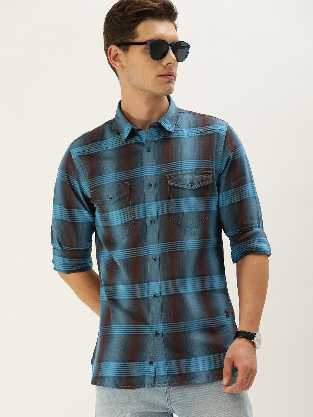

Peter England Casuals Men Blue & Brown Striped Slim Fit Pure Cotton Casual Shirt