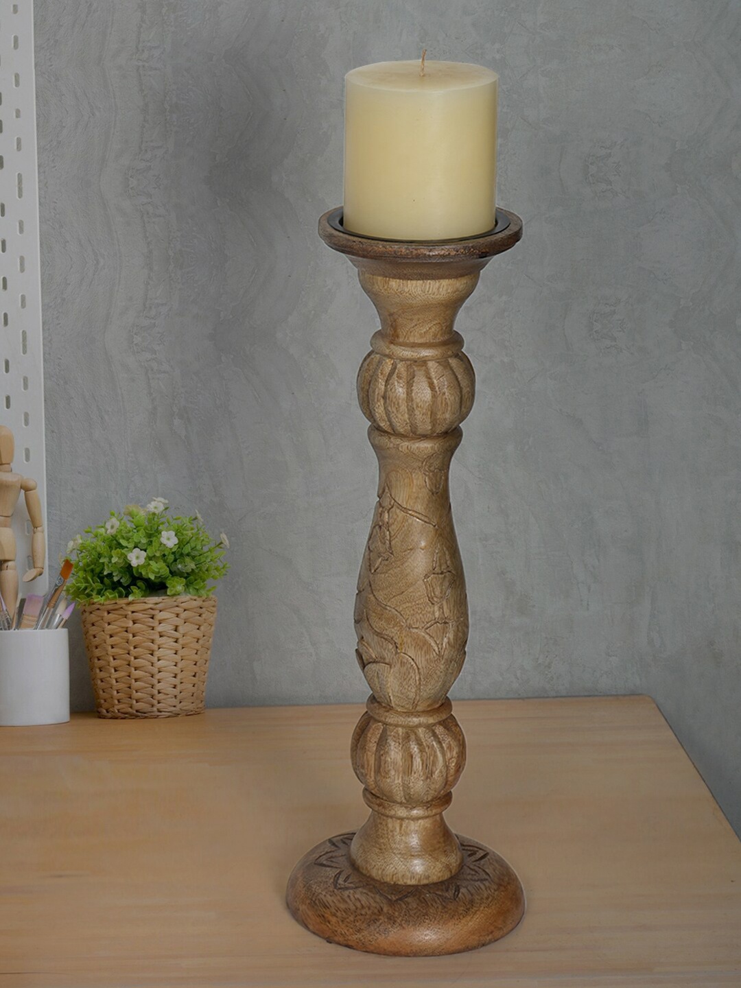 

Fos Lighting Brown Wooden Pillar Candle Stand