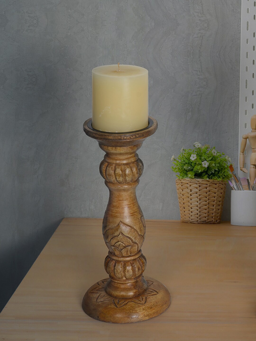 

Fos Lighting Brown Wooden Pillar Candle Stand (without candle)