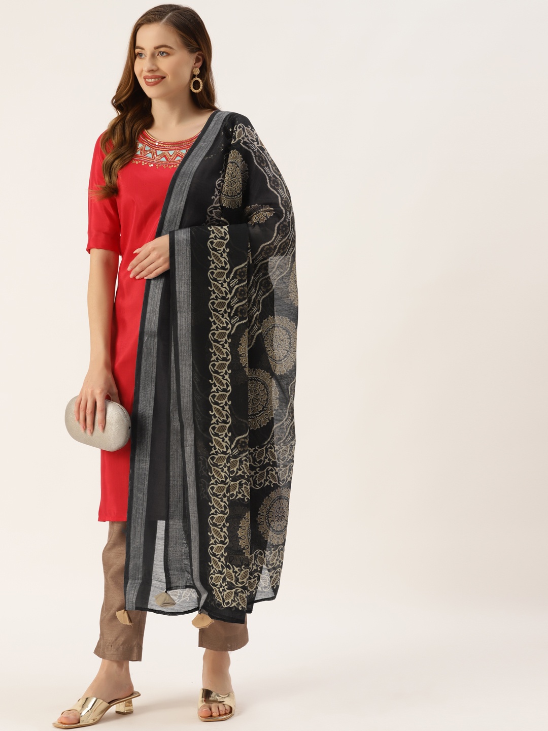

Molcha Beige & Multicoloured Ethnic Motifs Printed Dupatta