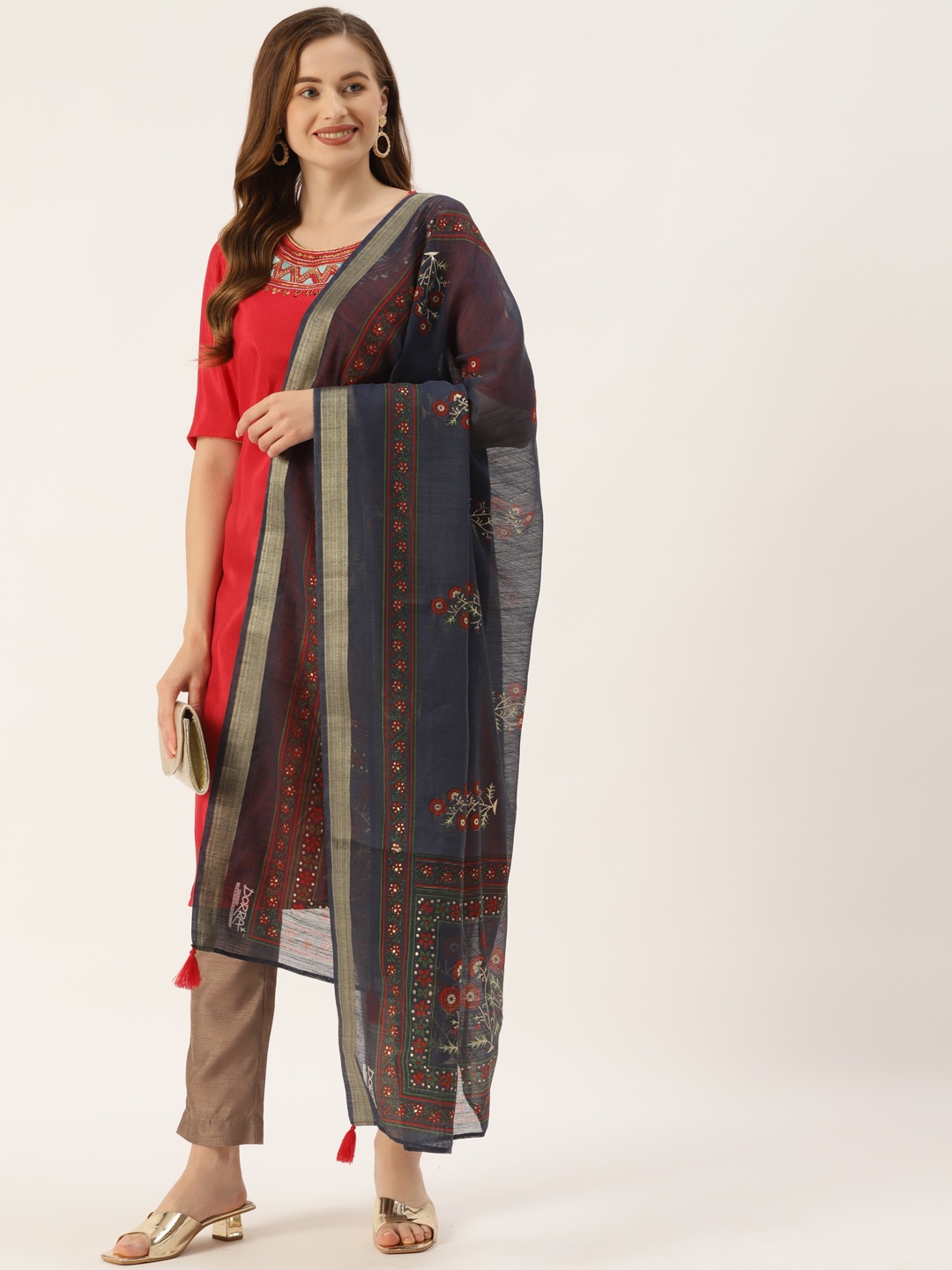 

Molcha Grey Ethnic Motifs Printed Dupatta