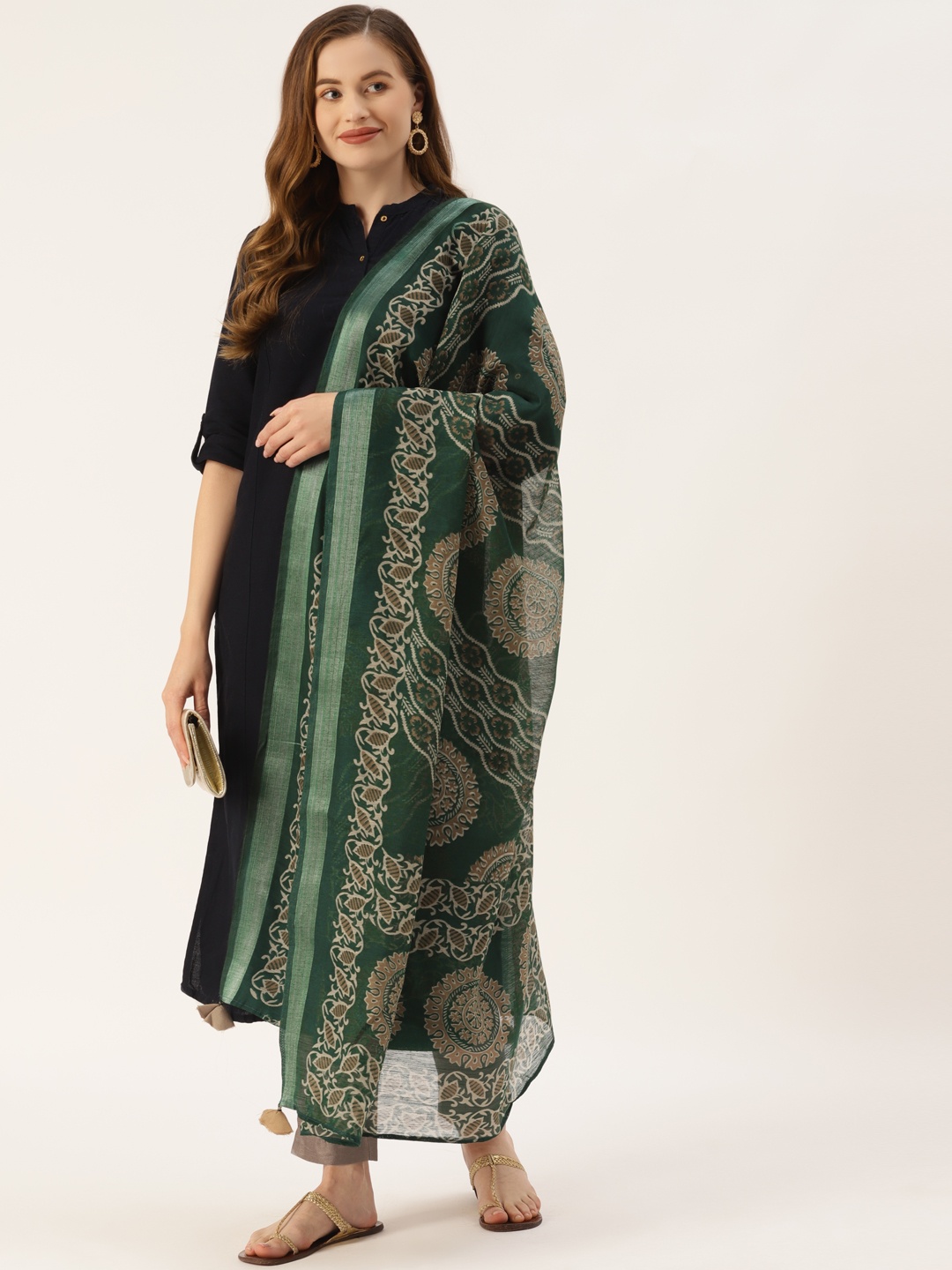 

Molcha Green & Multicoloured Ethnic Motifs Printed Dupatta