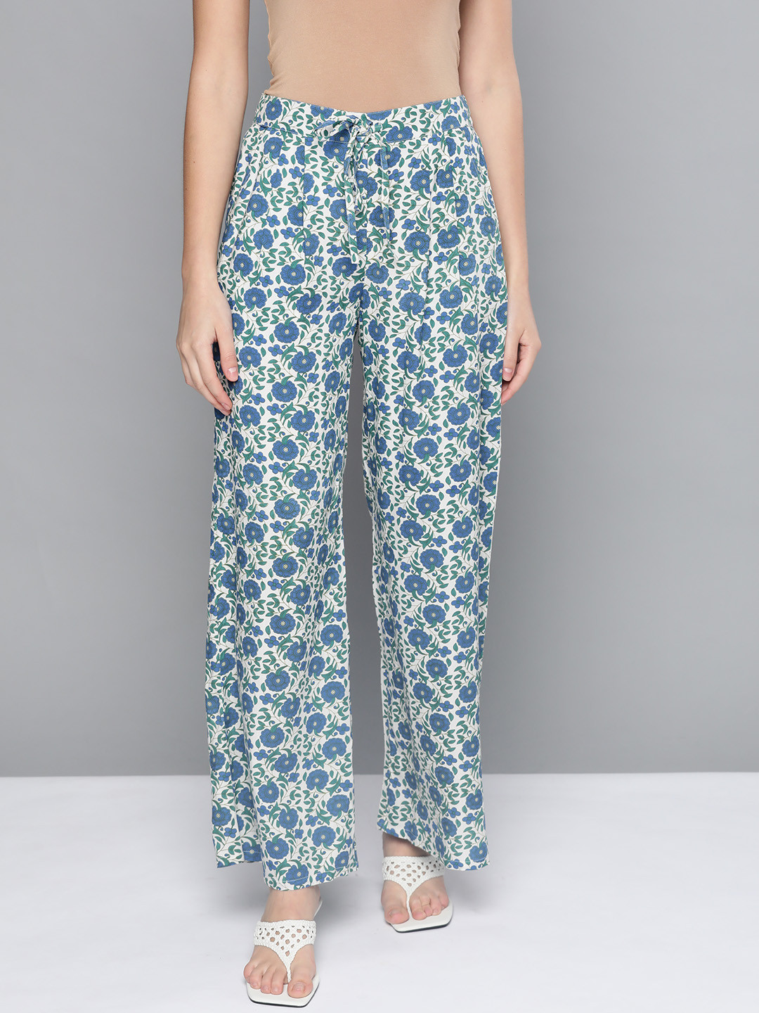 

HERE&NOW Women White & Navy Blue Ethnic Motifs Printed Palazzos