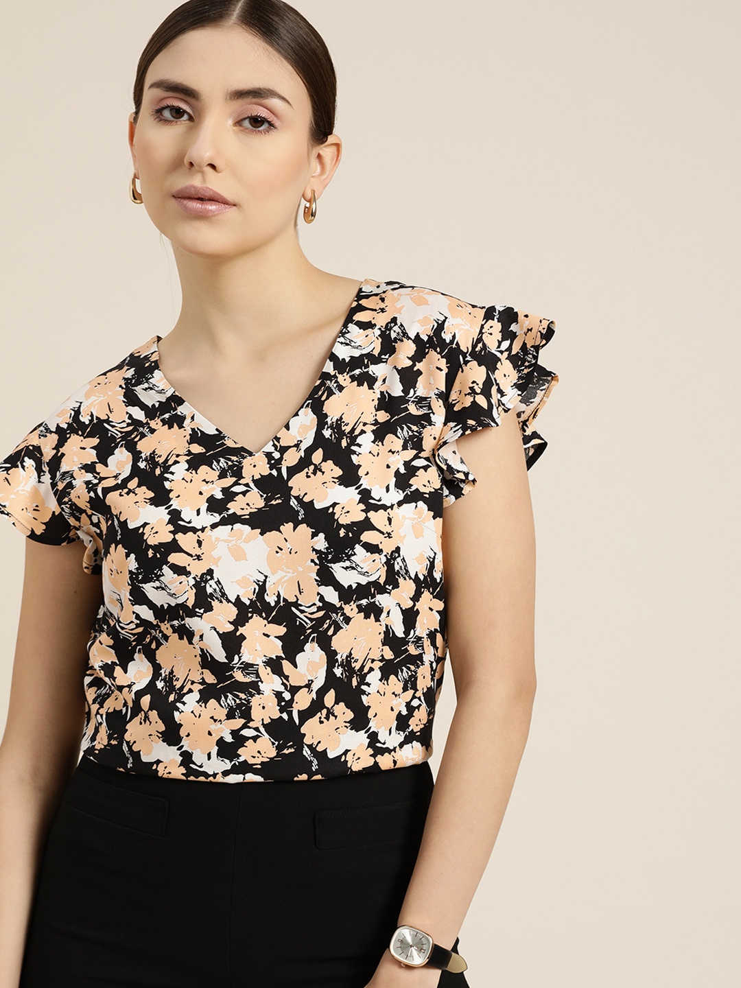 

her by invictus Beige & Black Abstract Print Top