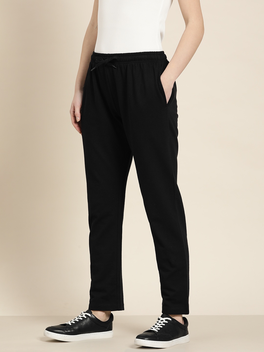 

her by invictus Women Solid Track Pants, Black