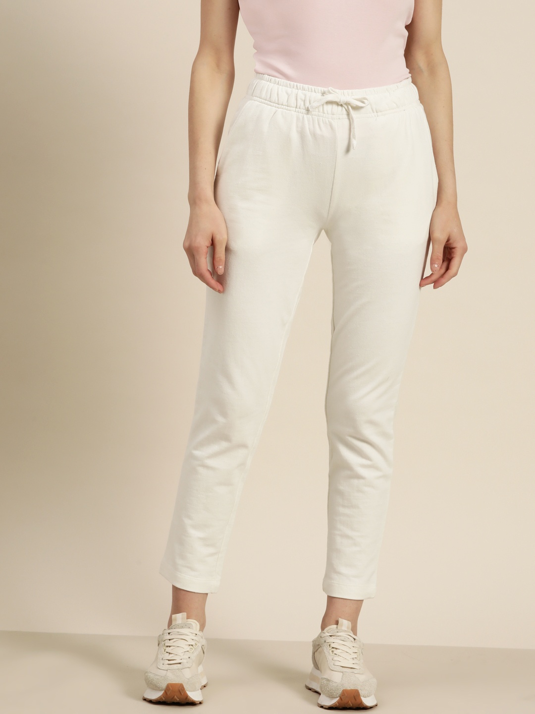 

her by invictus Women Solid Track Pants, Off white