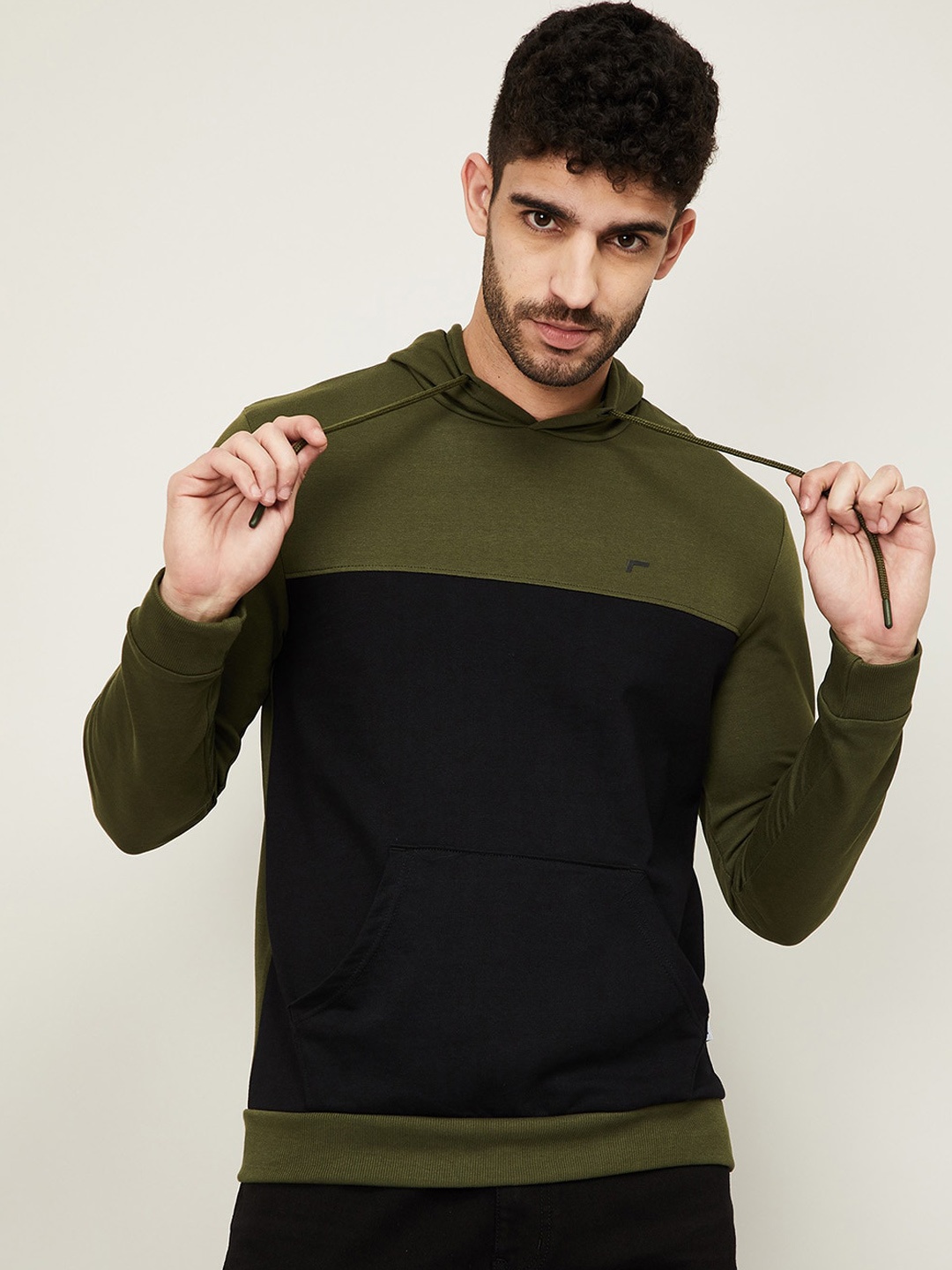 

Fame Forever by Lifestyle Men Olive Green Colourblocked Hooded Sweatshirt