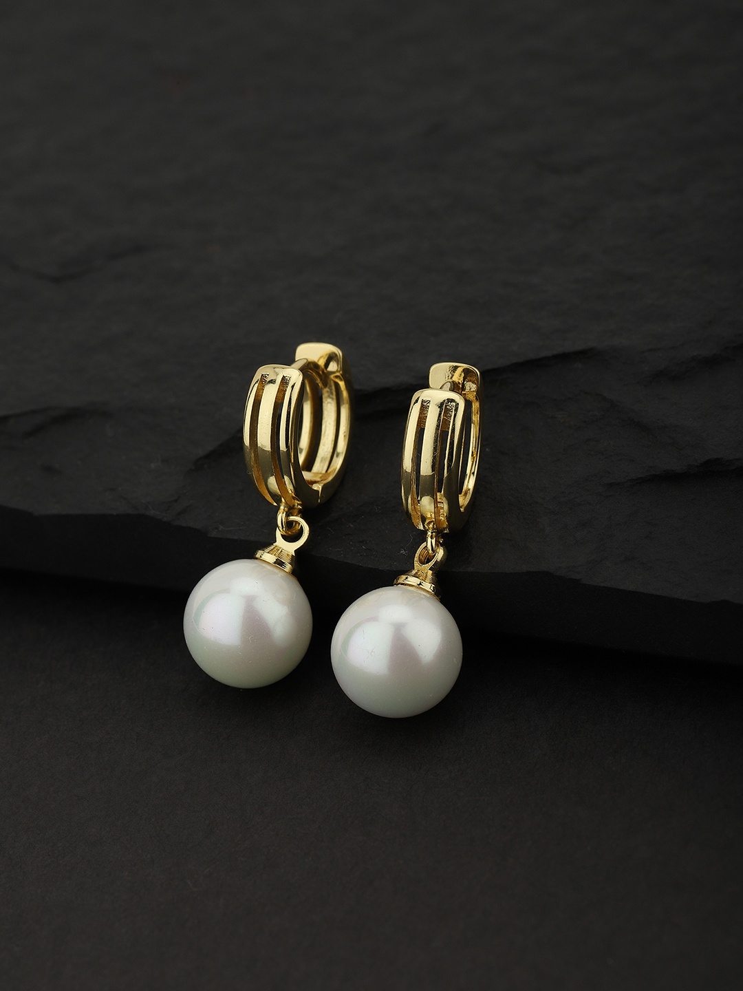 

Carlton London White Circular Hoop Earrings
