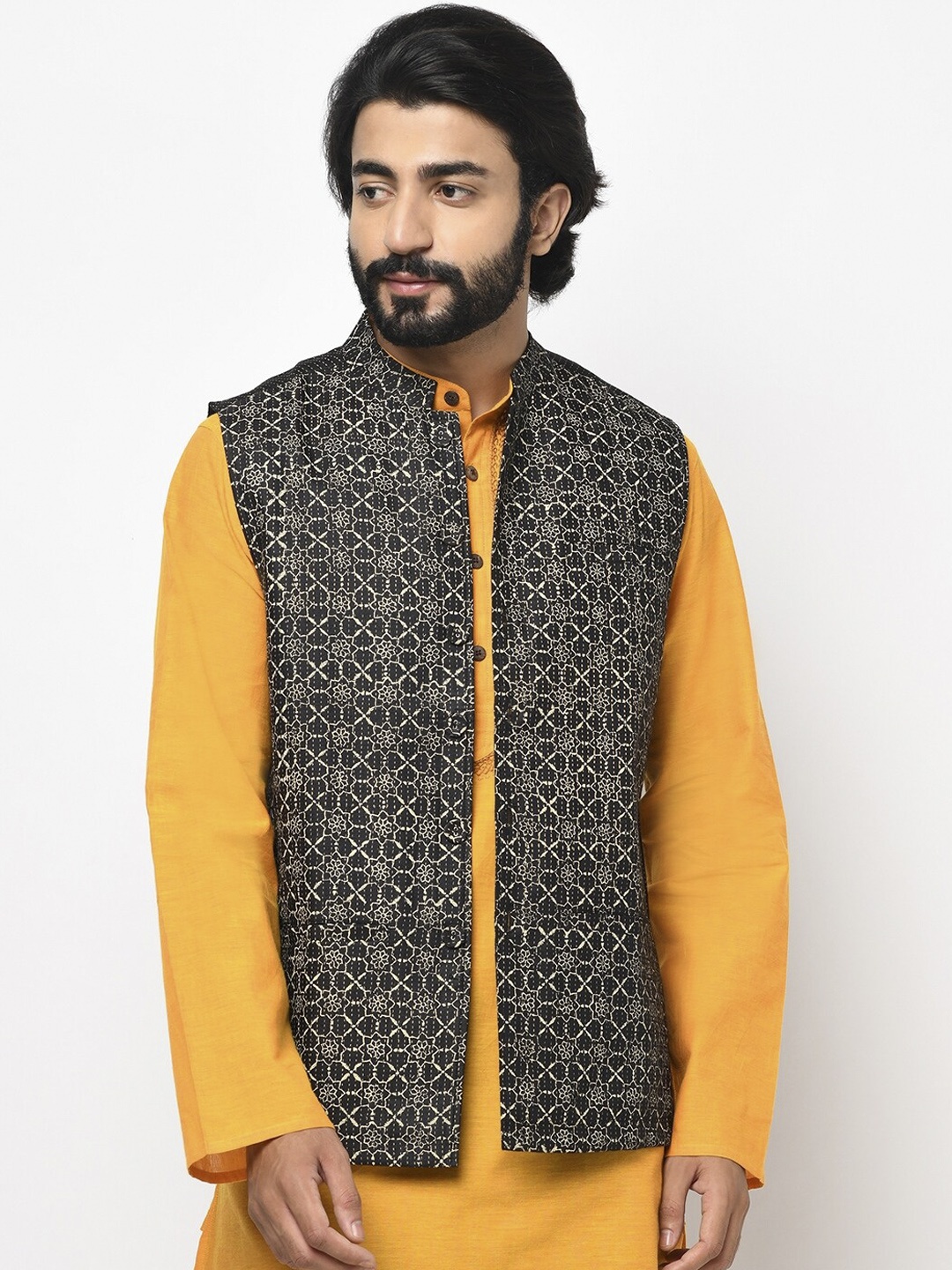 

Fabindia Men Black & White Printed Woven Nehru Jacket