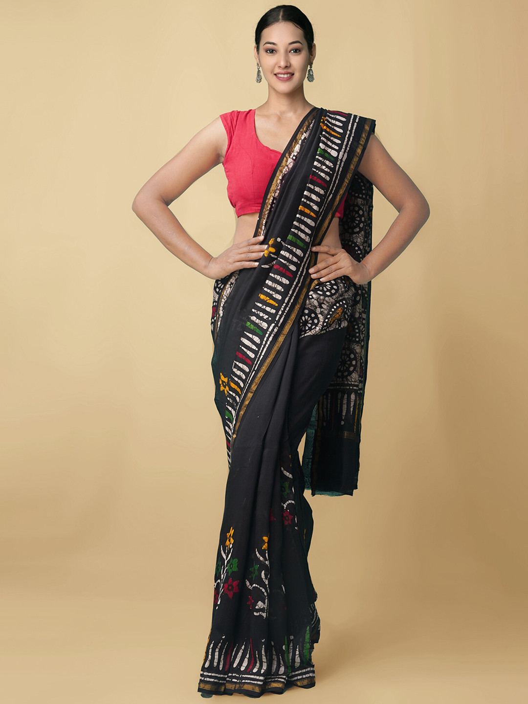 

Unnati Silks Women Black & White Pure Batik Chanderi Sico Sustainable Saree