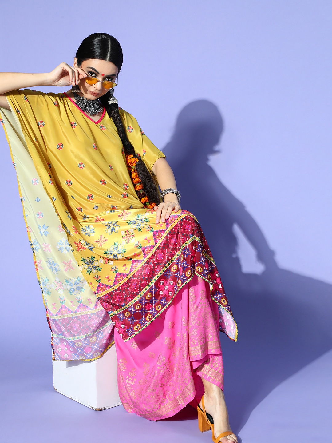 

Sangria Women Mustard Yellow & Blue Geometric Printed Kaftan Kurta