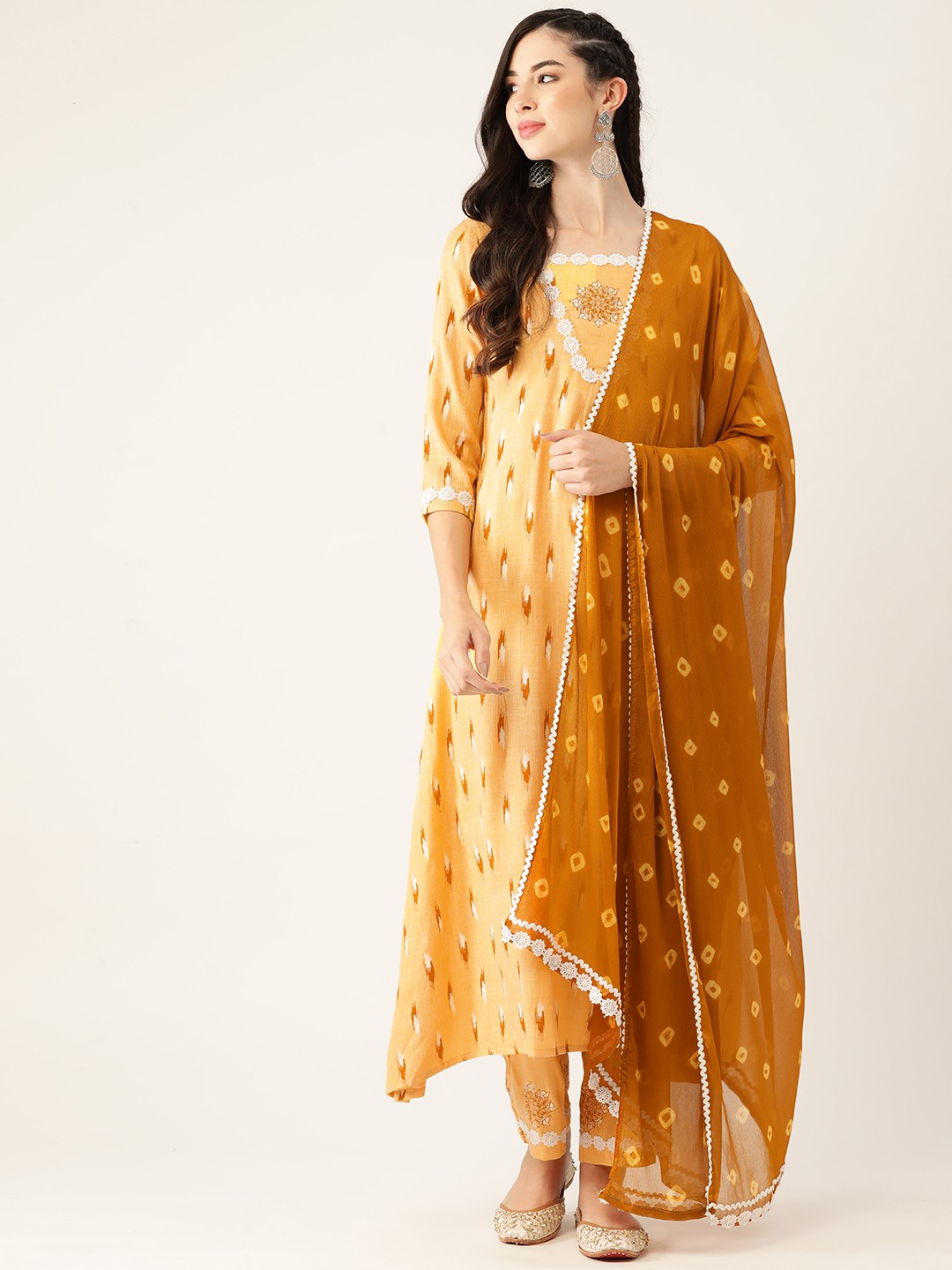 

VAABA Women Yellow Ethnic Motifs Printed Regular Thread Work Kurta with Palazzos & With Dupatta