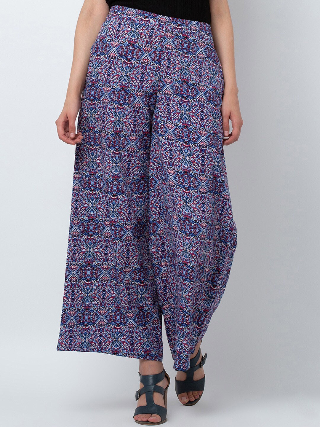 

DODO & MOA Women Blue Ethnic Motifs Printed Flared Pleated Parallel Trousers