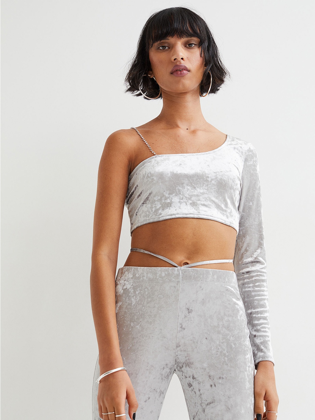 

H&M Women Silver Velour One-Shoulder Top