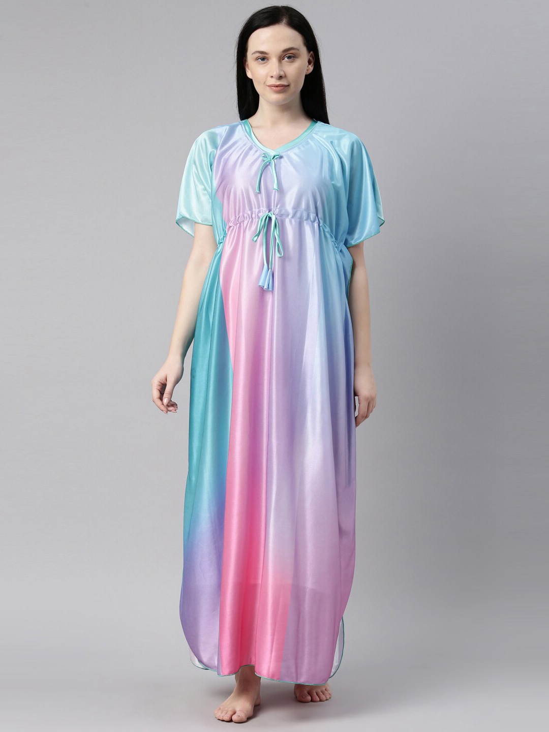 

Bailey sells Blue Colourblocked Satin Maxi Nightdress