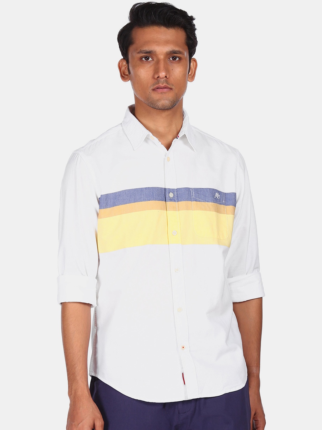 

Aeropostale Men White & Yellow Opaque Colourblocked Pure Colourblocked Casual Shirt