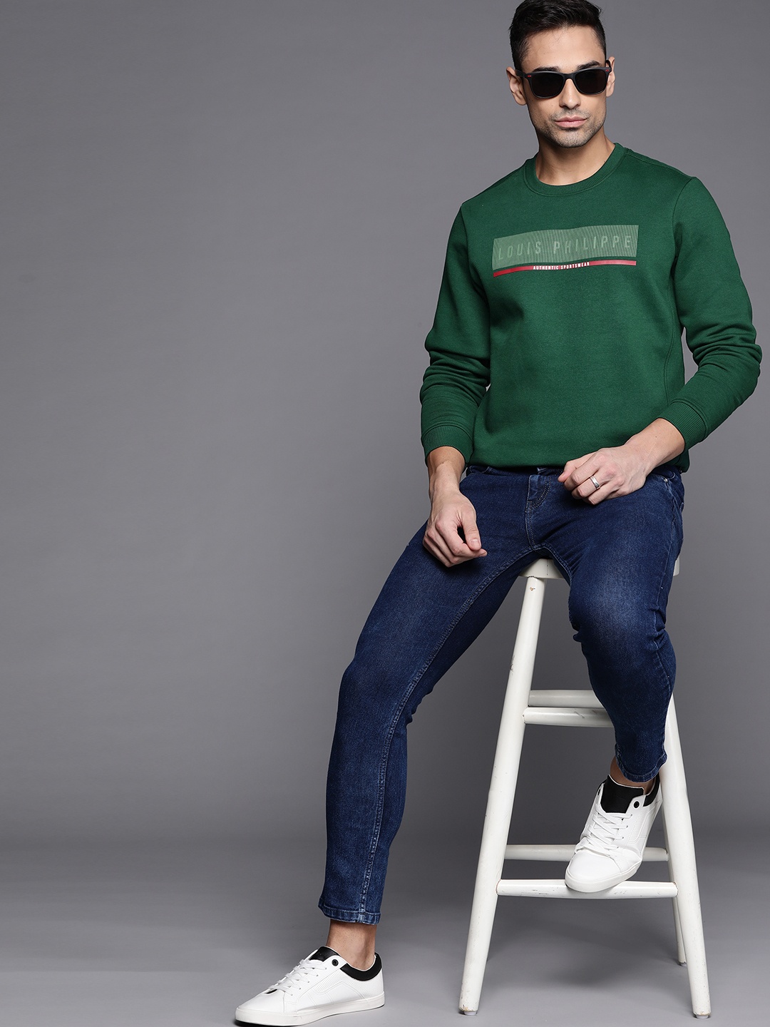 

Louis Philippe Sport Men Green Brand Logo Printed Sweatshirt