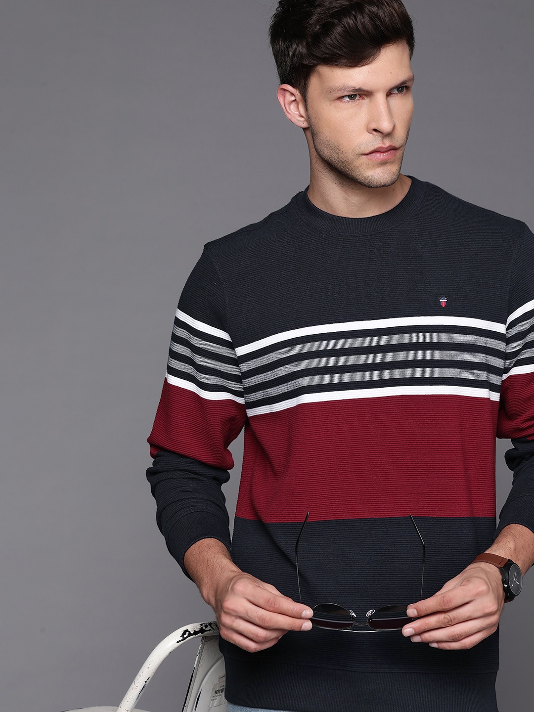 

Louis Philippe Sport Men Navy Blue & Maroon Pure Cotton Colourblocked Sweatshirt