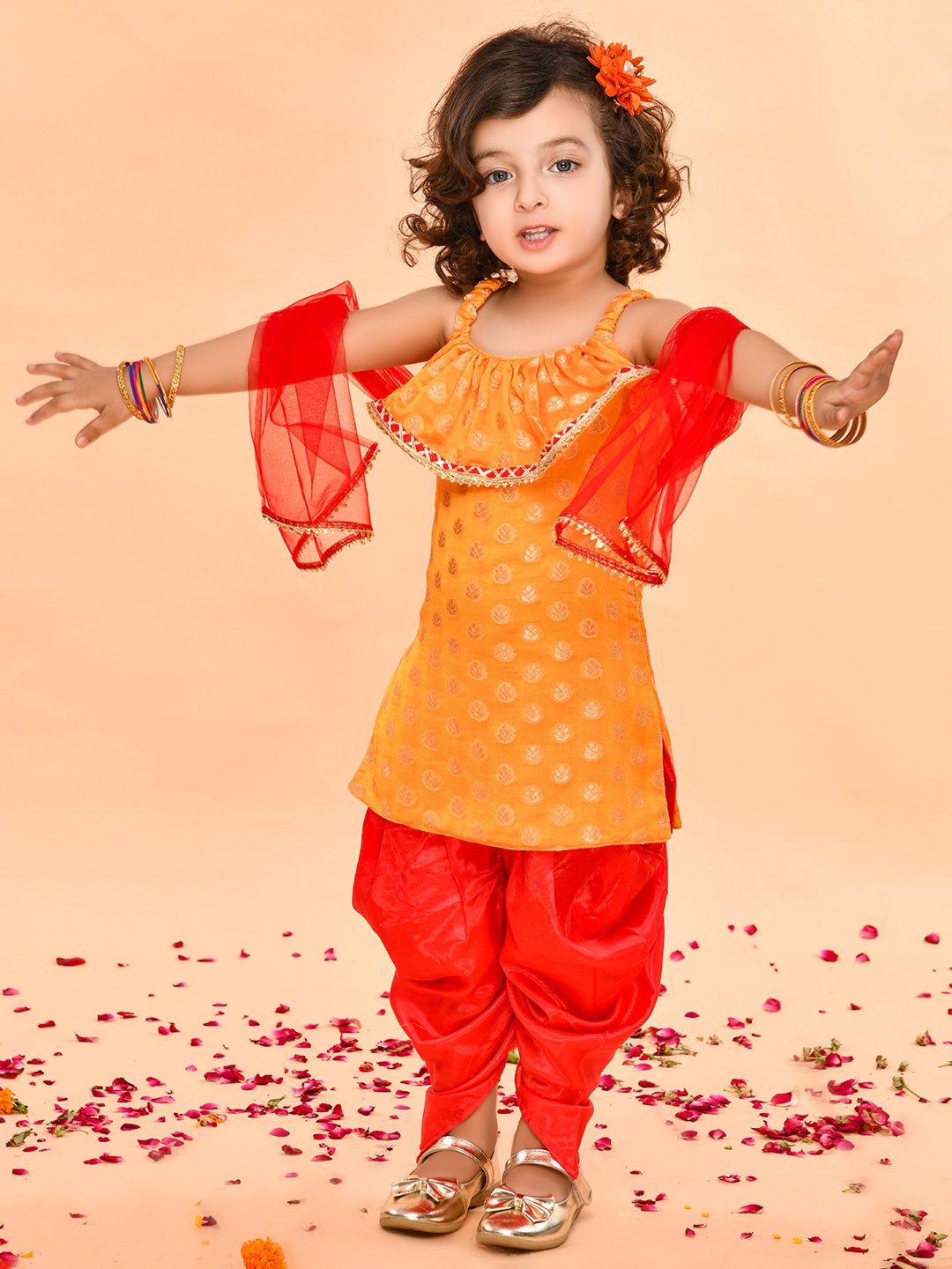 

SAKA DESIGNS Girls Yellow Ethnic Motifs Empire Kurta with Dhoti Pants & With Dupatta