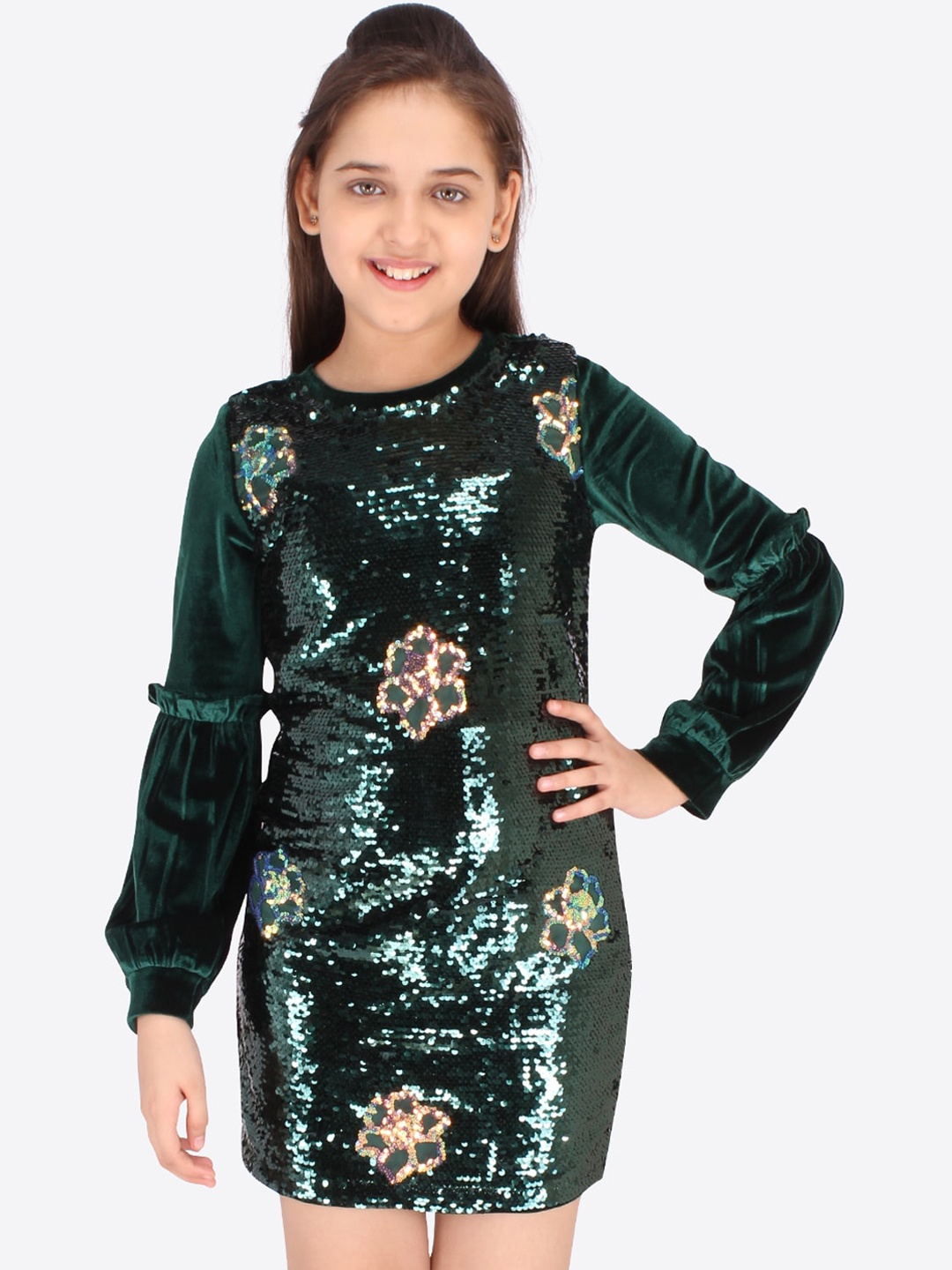 

CUTECUMBER Girls Green Embellished Sheath Dress