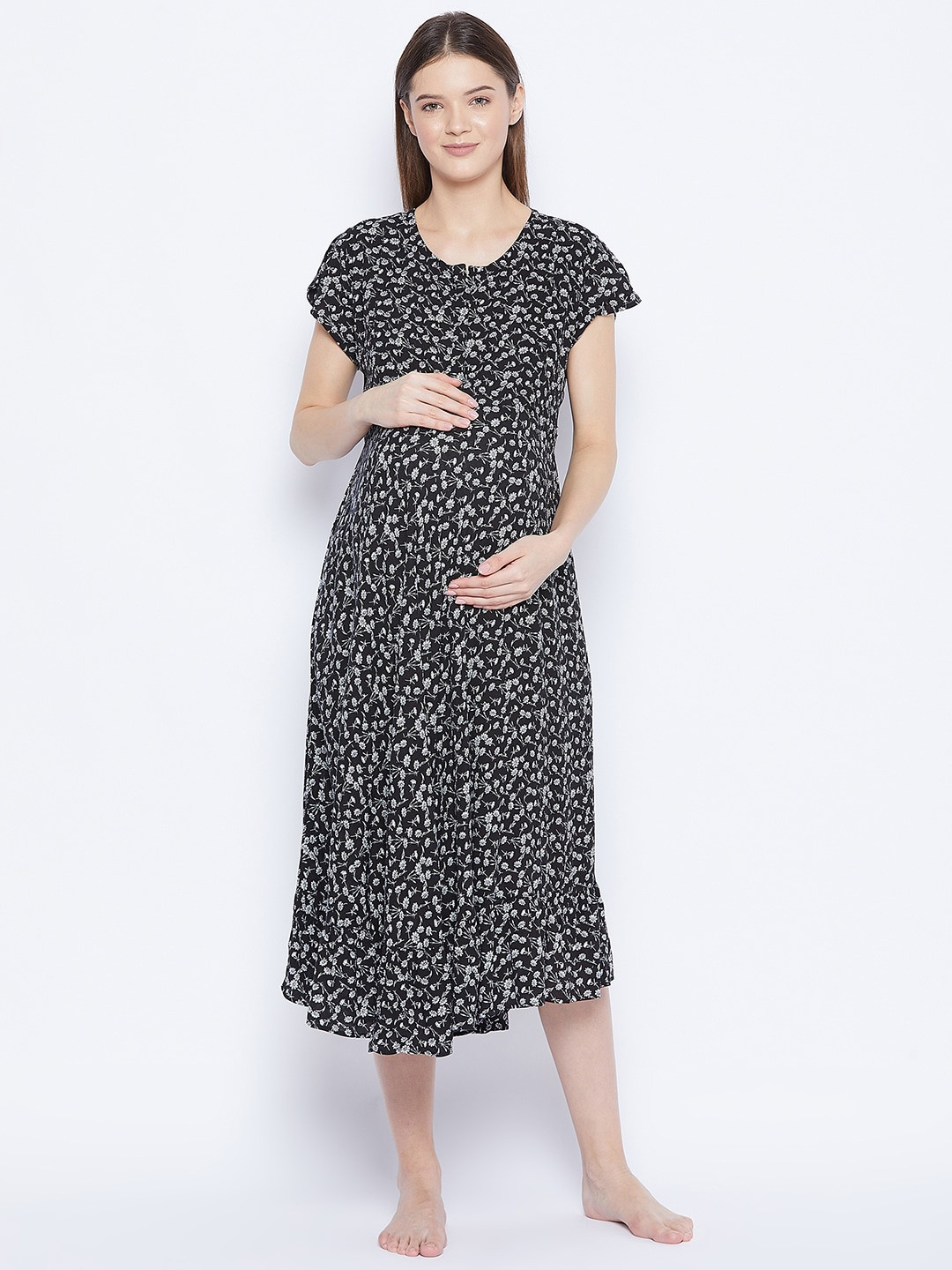 

Hypernation Black Floral Printed Maternity Nightdress