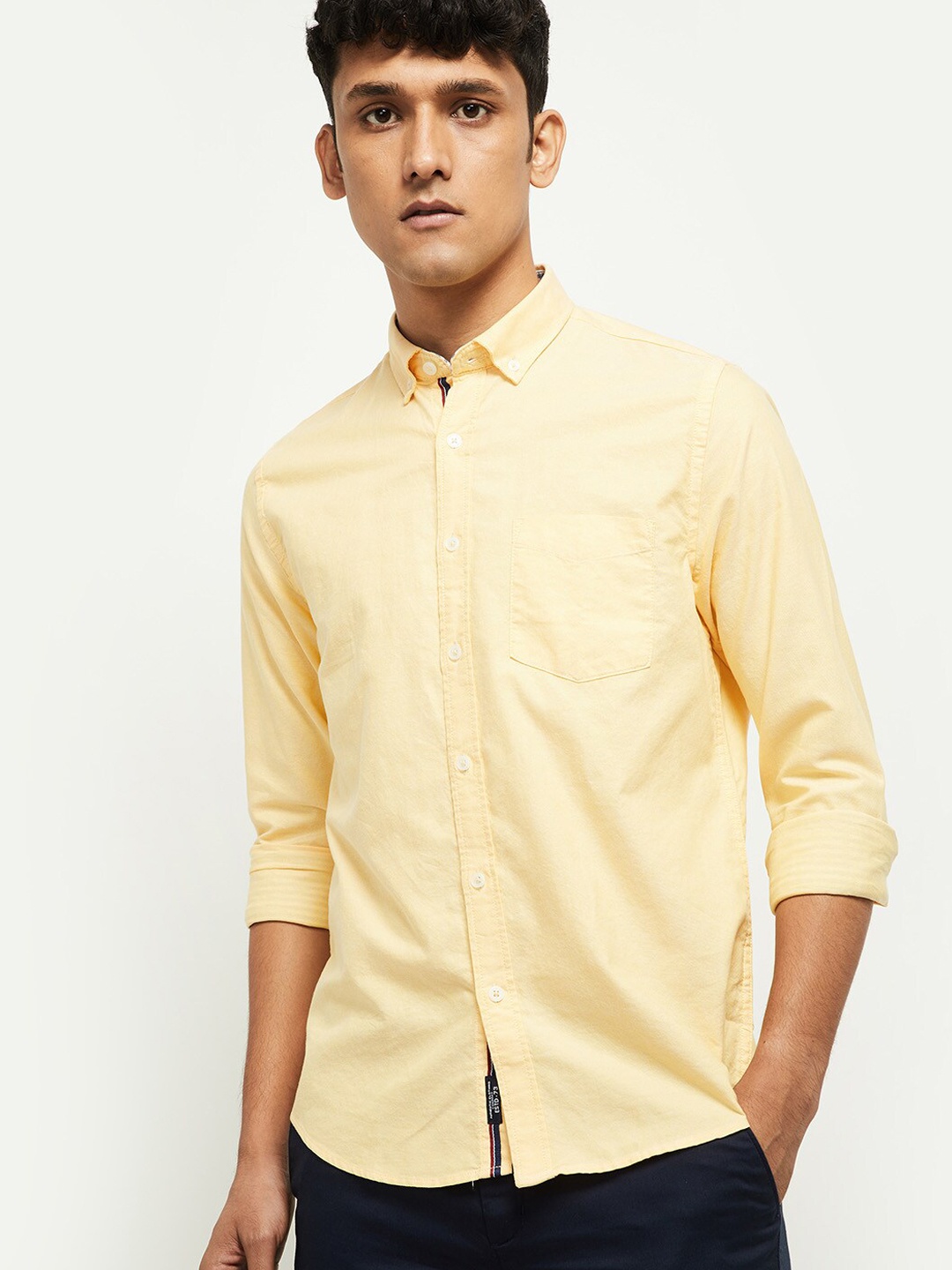 

max Men Yellow Opaque Casual Shirt