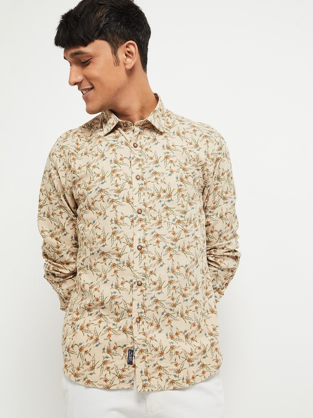 

max Men Beige Floral Opaque Printed Pure Cotton Casual Shirt