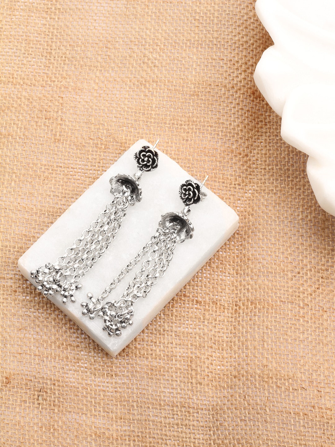 

SANGEETA BOOCHRA Silver-Toned Floral Drop Earrings