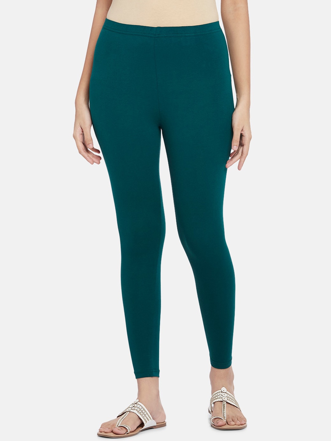 

RANGMANCH BY PANTALOONS Women Teal Solid Ankle-Length Leggings
