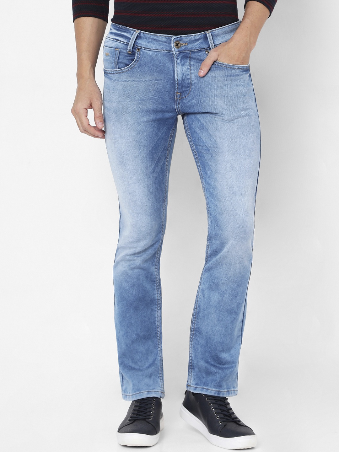 

Mufti Men Blue Bootcut Heavy Fade Stretchable Jeans