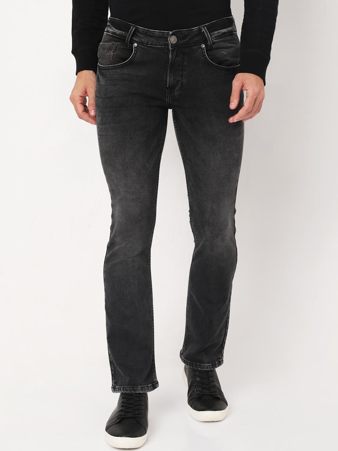 

Mufti Men Black Bootcut Light Fade Stretchable Jeans