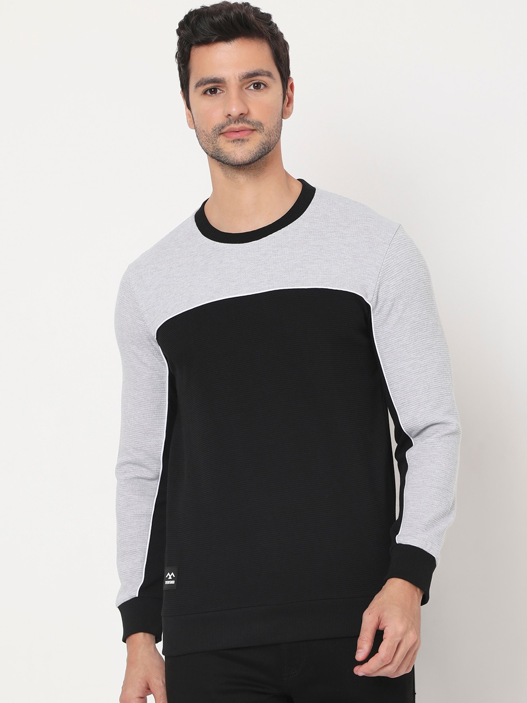 

Mufti Men Black Colourblocked Sweatshirt