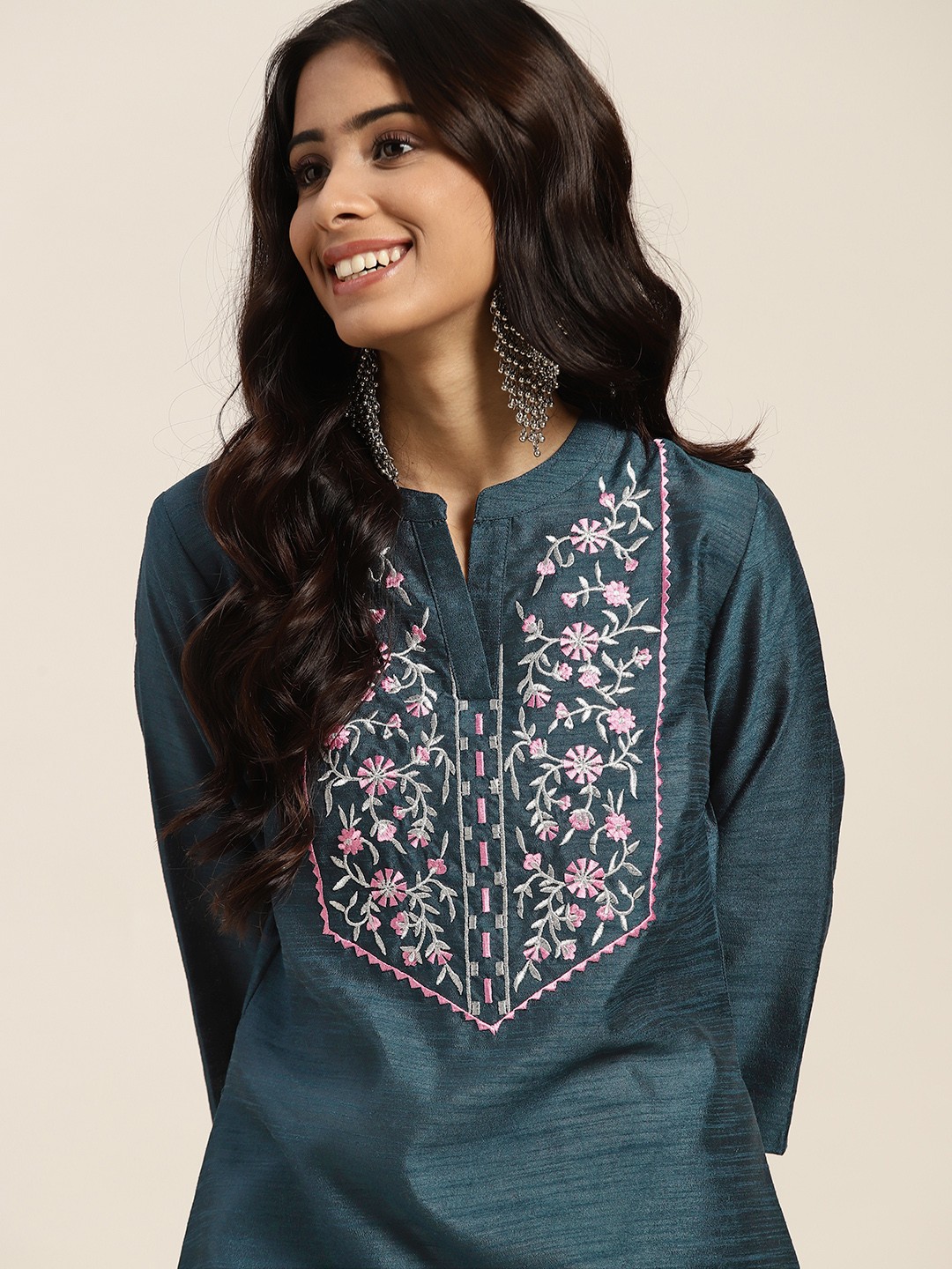 

Sangria Women Teal Green & Pink Ethnic Motifs Yoke Design Straight Kurta