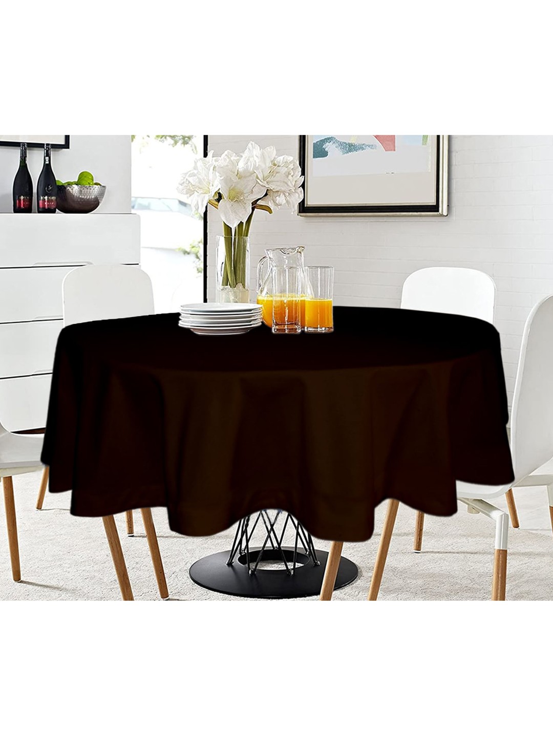 

Lushomes Brown Classic Plain 4 Seater Round Dining Table Cover Cloth