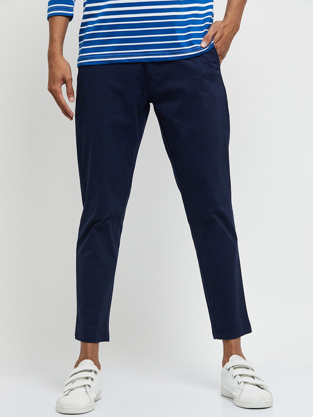 

max Men Navy Blue Trousers