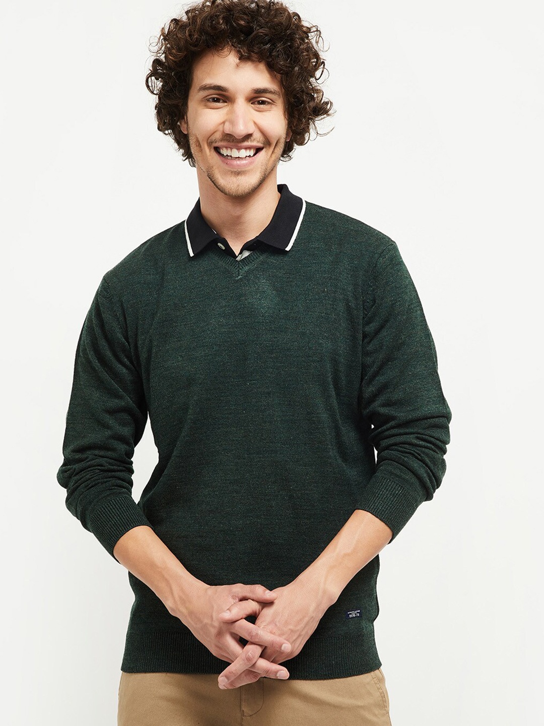 

max Men Olive Green Solid Full Sleeve Pullover