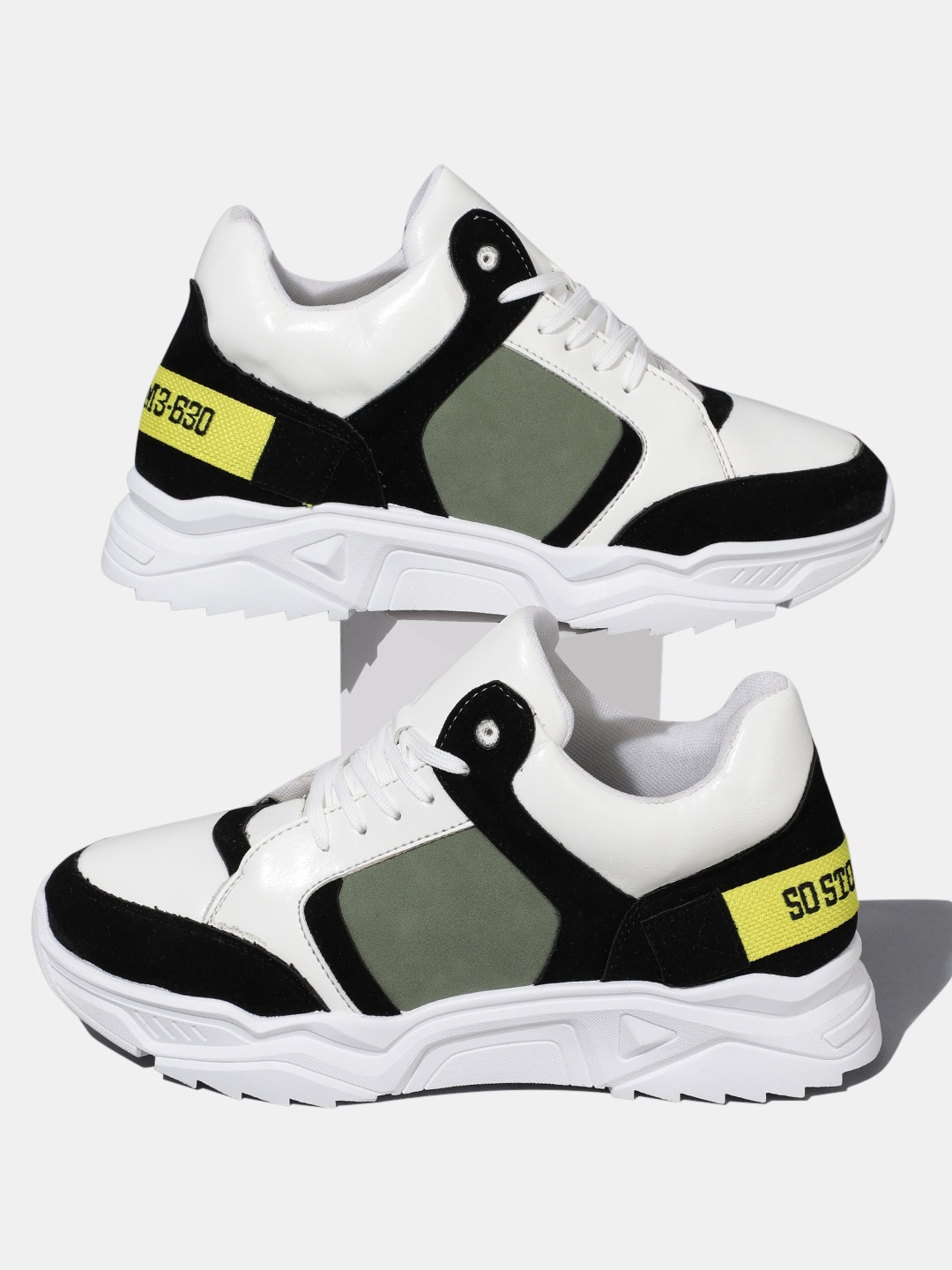 

RapidBox Men White Colourblocked Sneakers