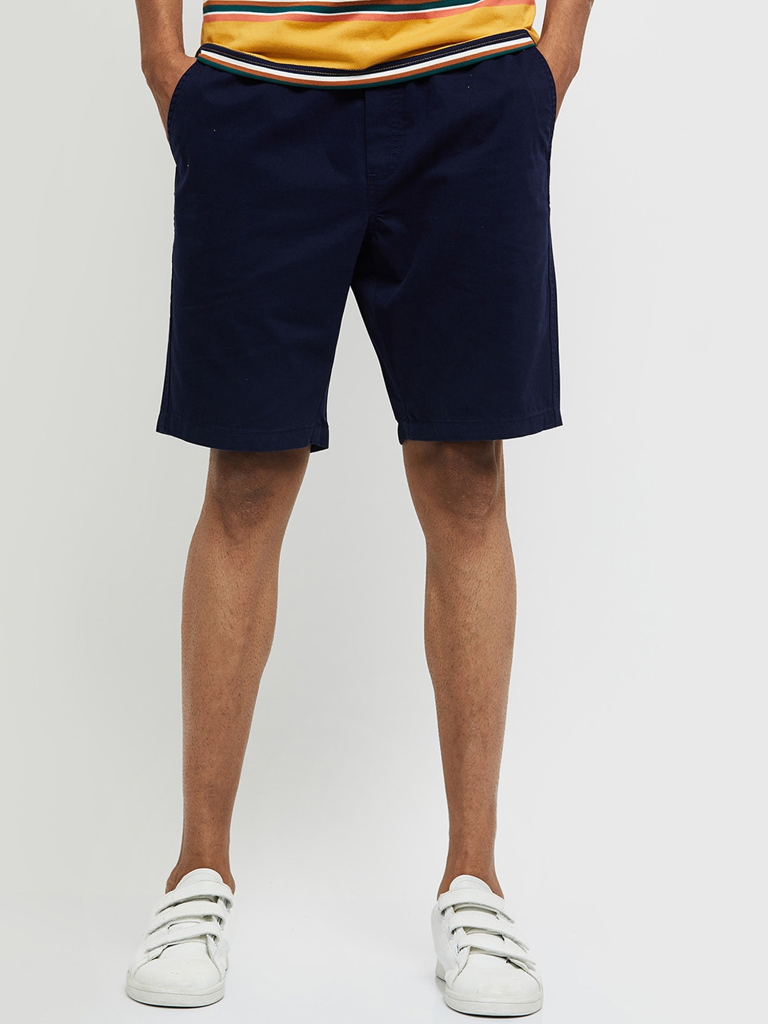 

max Men Navy Blue Pure Cotton Chino Shorts