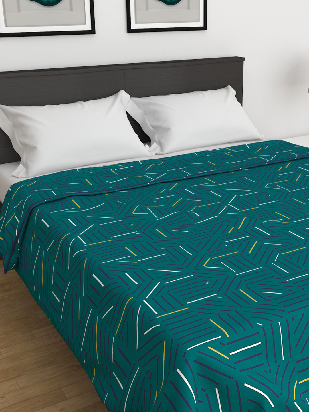 

Home Centre Topaz Teal & White Geometric Mild Winter 210 GSM Cotton Double Bed Dohar