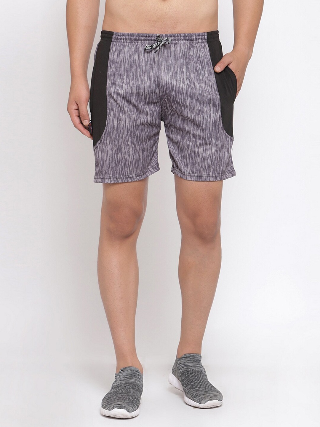 

KLOTTHE Men Grey & Black Printed Lounge Shorts