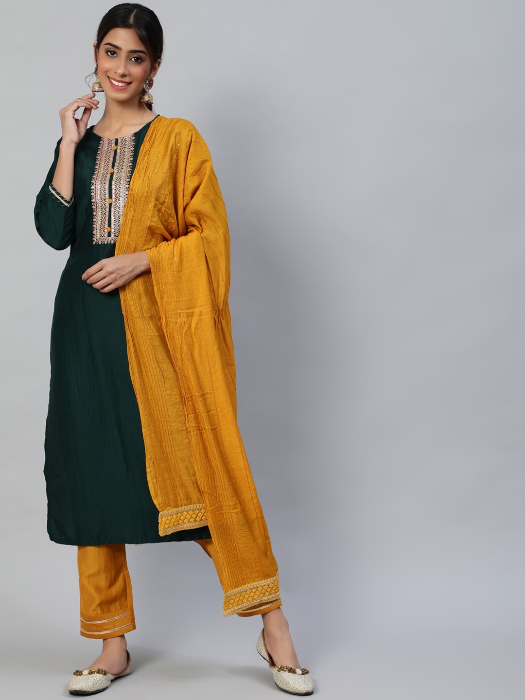

Anubhutee Women Green Regular Kurta with Trousers & With Dupatta