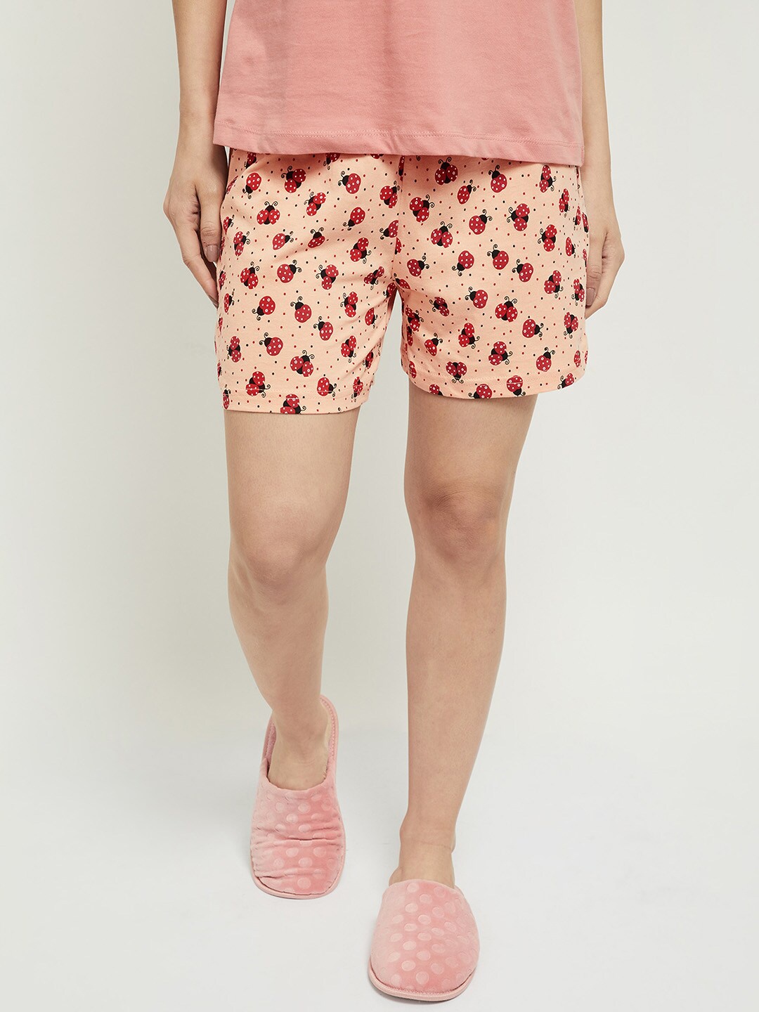 

max Women Pink & Red Printed Lounge Shorts