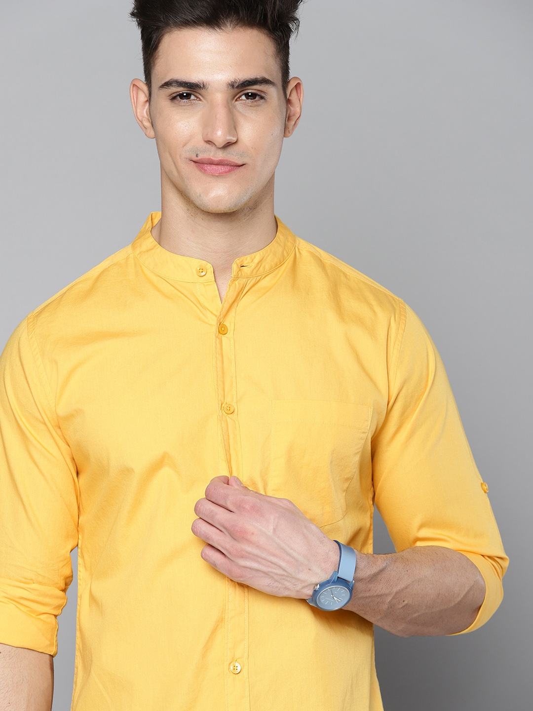 

Harvard Men Yellow Solid Pure Cotton Shirt