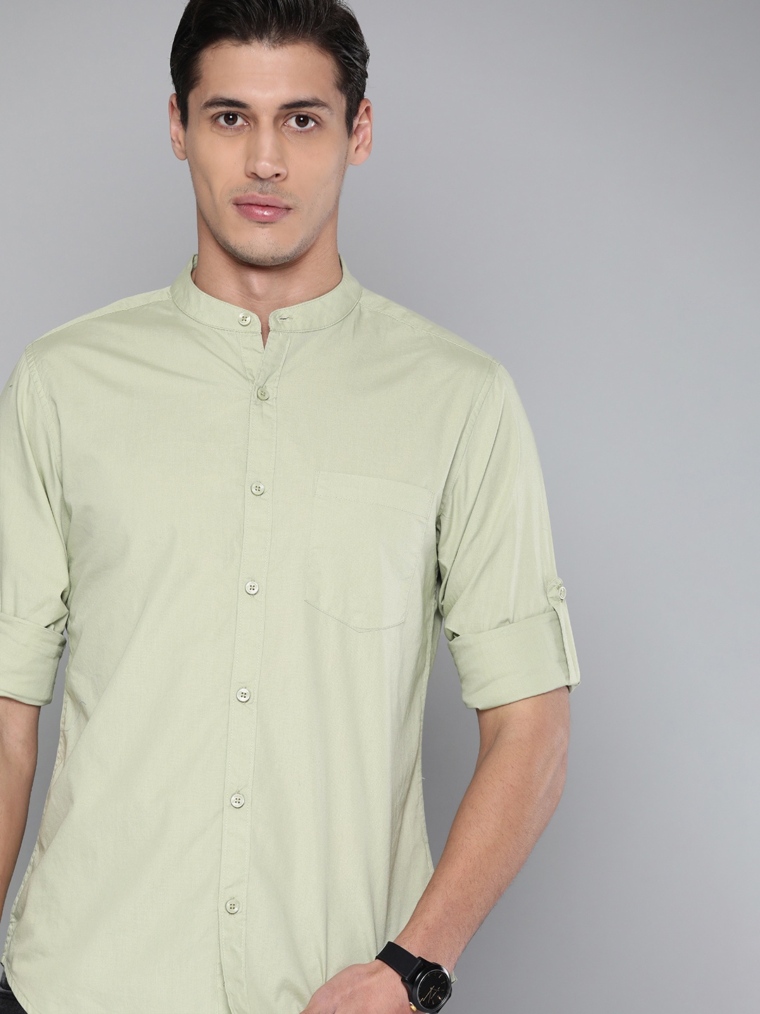 

Harvard Men Green Solid Pure Cotton Casual Shirt